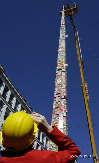 В Австрии возвели самую высокую в мире башню из Lego (8 фото)